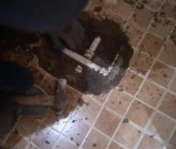 烈山卫生间漏水维修公司为您分享下卫生间渗水如何处理及注意事项